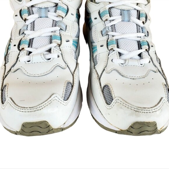 VIONIC Women’s Athletic Sneakers White & Aqua in Size 7 - Picture 6 of 8